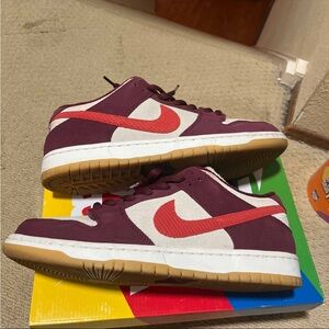 Nike Sb Dunk QS Skate Like A Girl Size 12